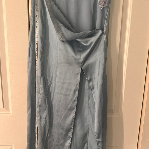 Blue skirt - Picture 5 of 6